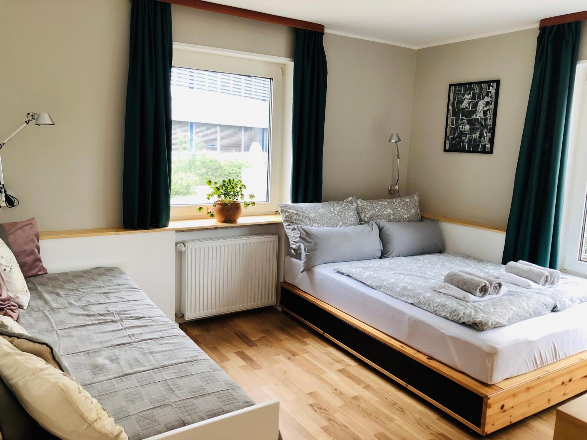 Urbanapartments Memmingen - Mit Kueche & Parkplatz מראה חיצוני תמונה